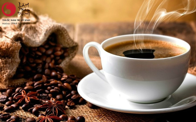 Uống cà phê hợp lí cũng là cách chữa vô sinh ở nam giới